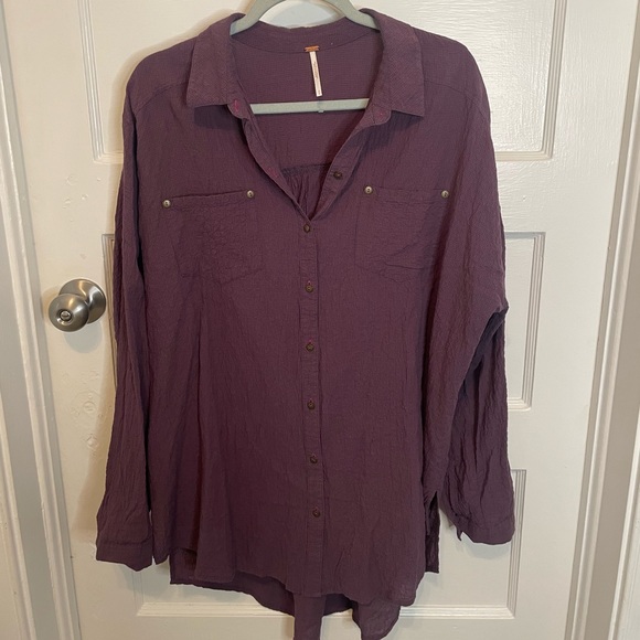 Free People Love Her Madly Button Up Shirt Size S Purple Oversized - Picture 2 of 5